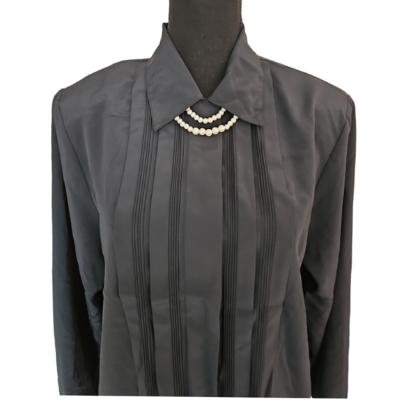 Christie & Jill Vintage Button Down With Faux Pearl Collar Attachment size 8 - Picture 7 of 10